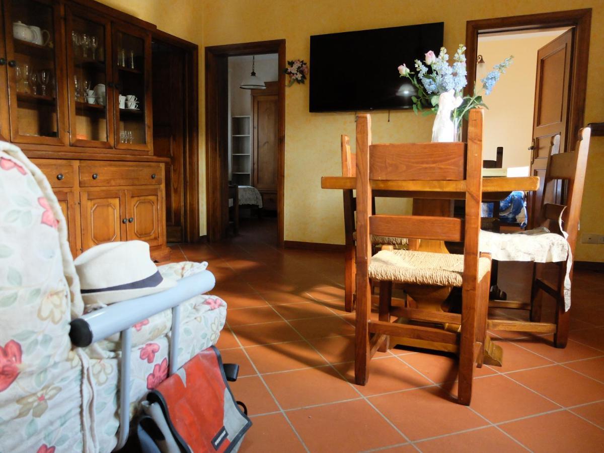 La Cheta Villa Monsagrati Екстериор снимка