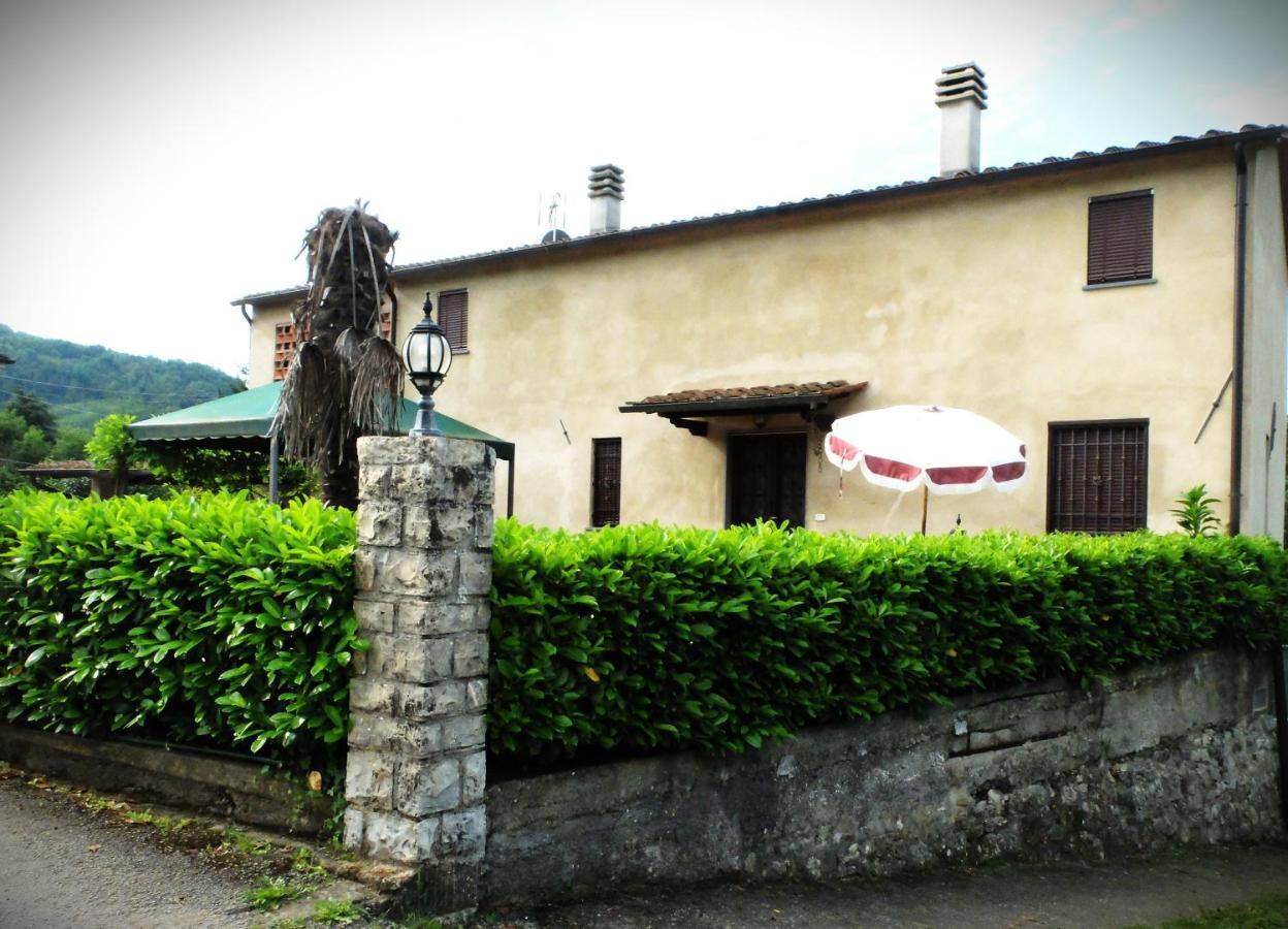 La Cheta Villa Monsagrati Екстериор снимка