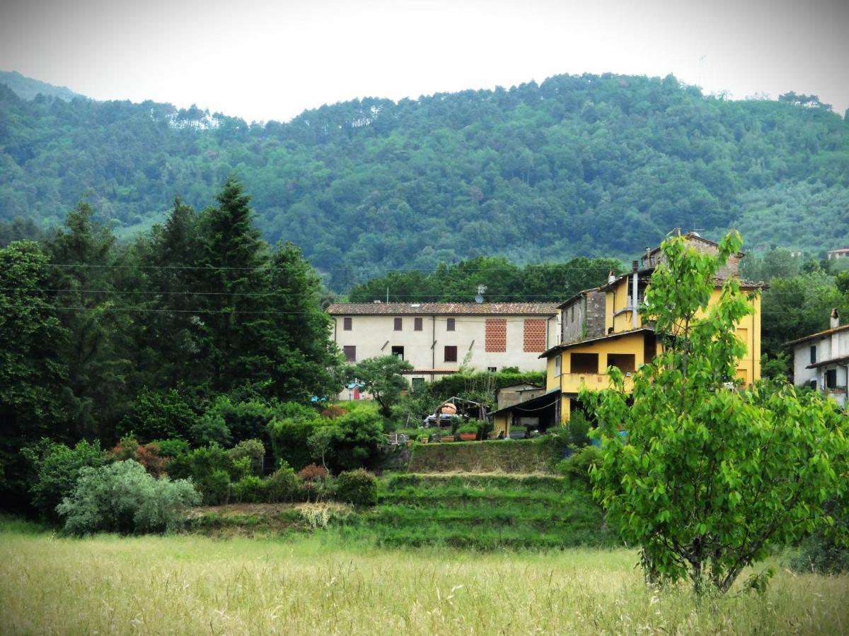 La Cheta Villa Monsagrati Екстериор снимка